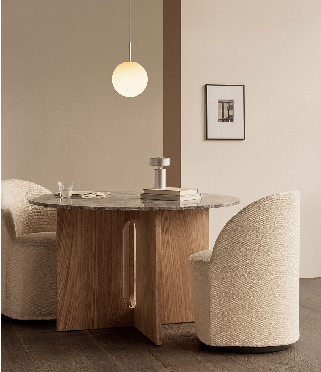 Androgyne Dining Table by Audo styled in an interior – In Dubai by WSPR