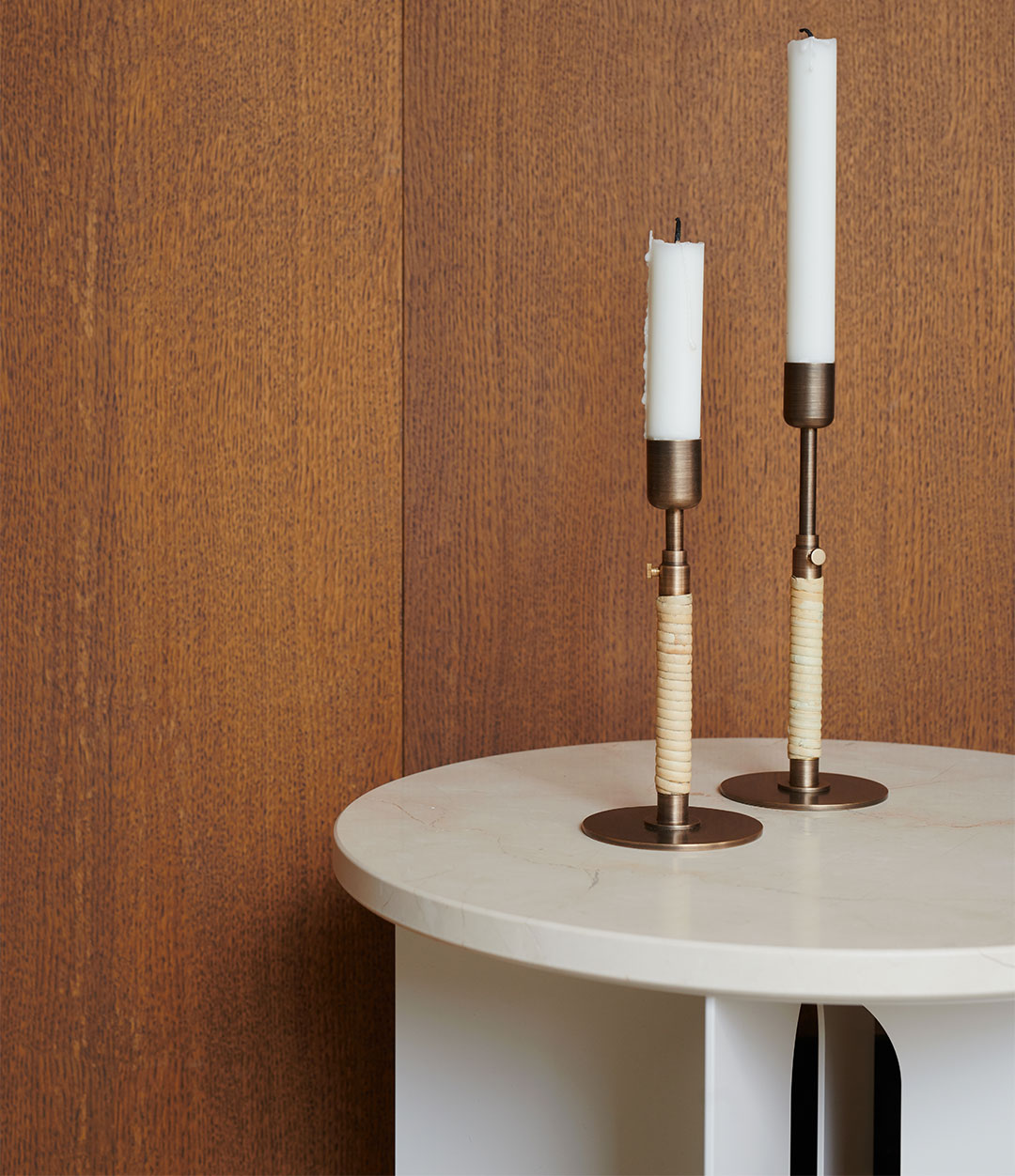 Androgyne Side Table by Audo styled in an interior – view 8 – In Dubai by WSPR