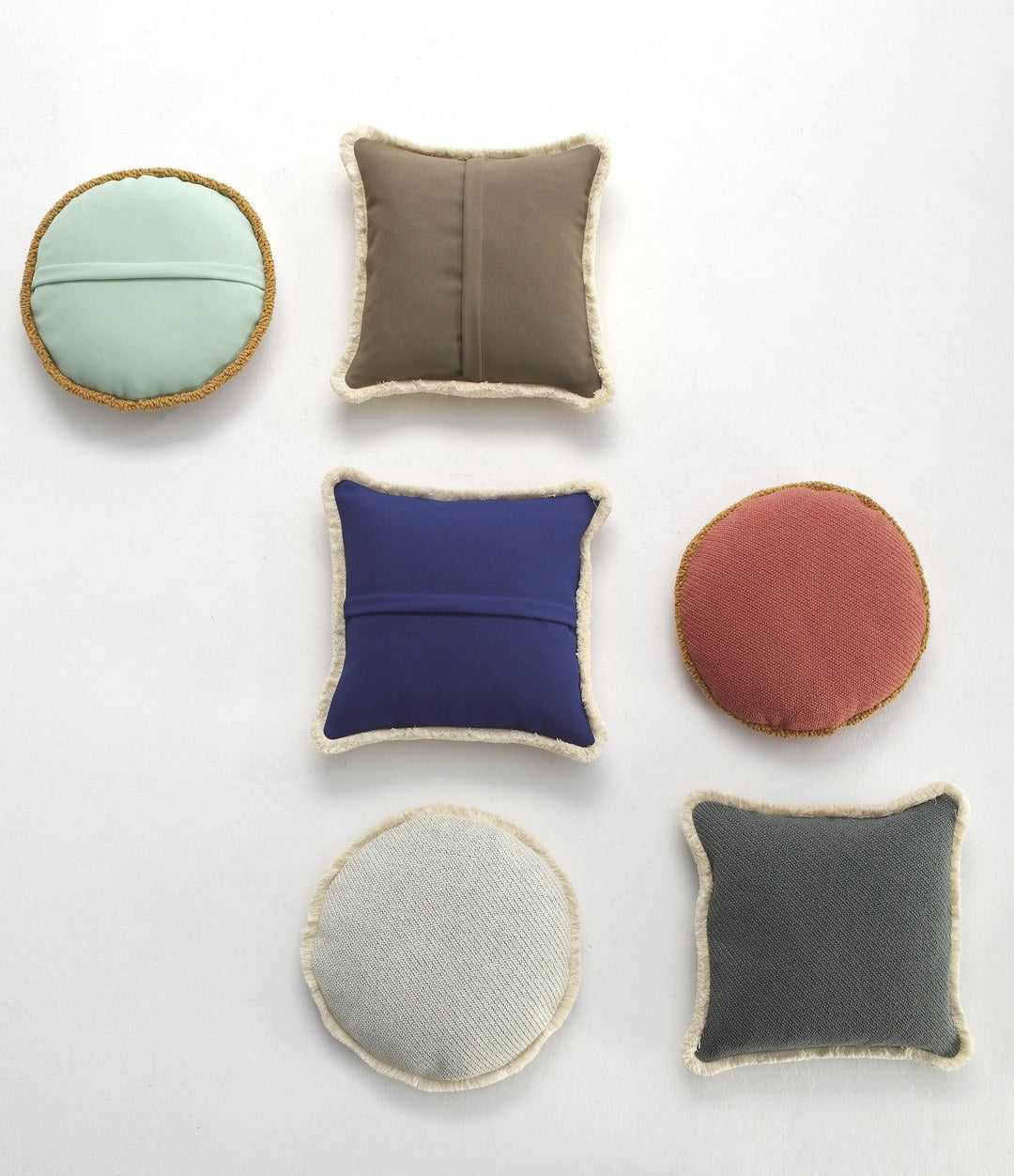 Bang! Cushion by Sancal in nine colours, seen from above – In Dubai by WSPR