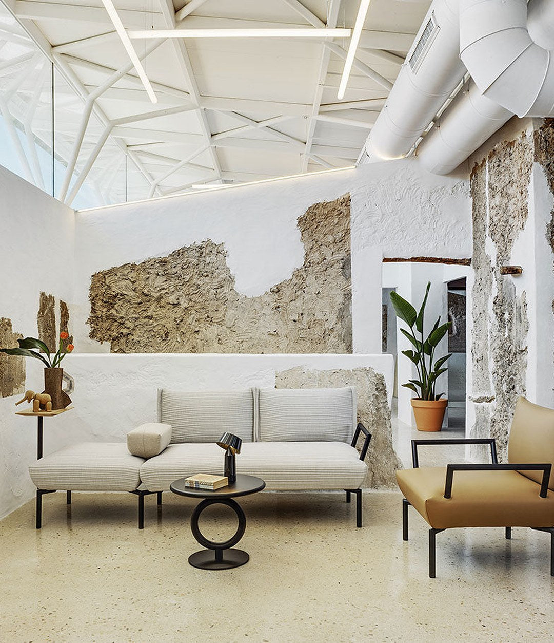 Click Sofa by Sancal in a whitewashed lounge – In Dubai by WSPR