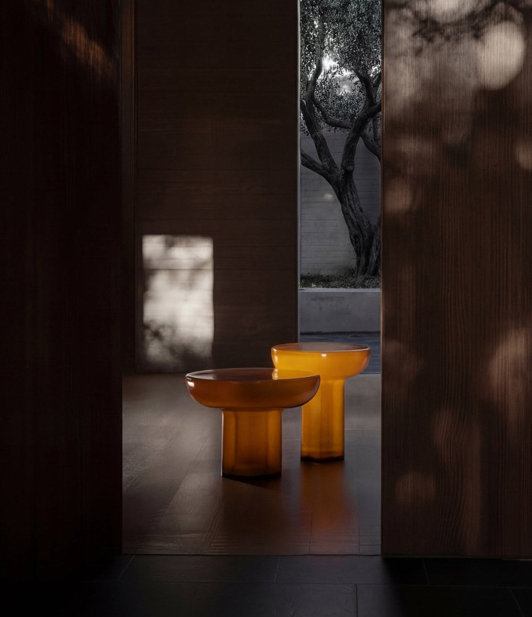 Crown Table, Low by 101 Copenhagen in Caramel in a styled interior, view 2 – In Dubai by WSPR