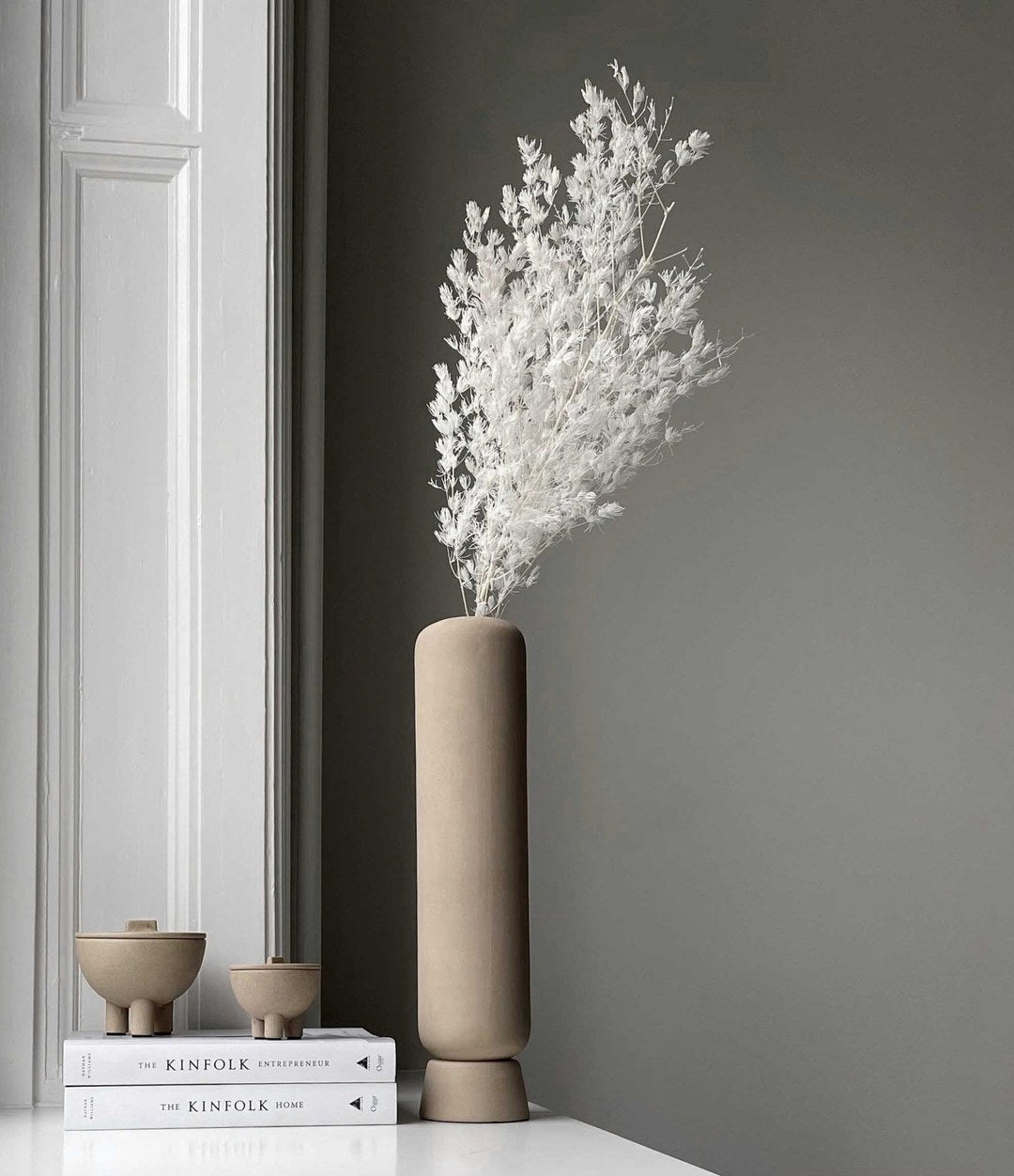 Duck Jar, Medio by 101 Copenhagen in Sand in a styled interior, view 2 – In Dubai by WSPR