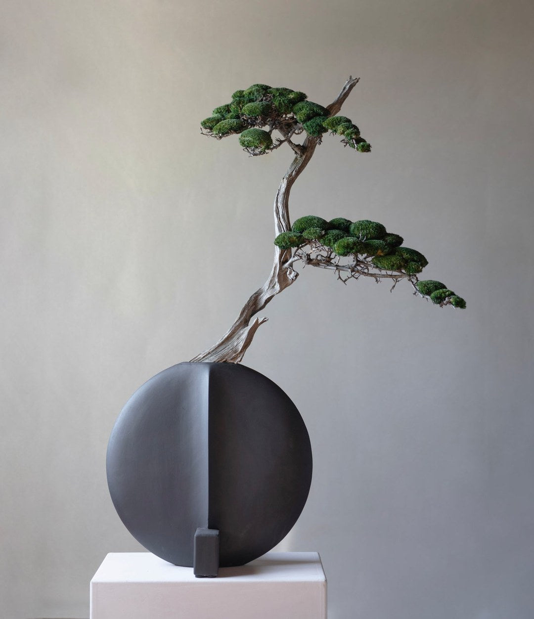 Guggenheim Vase, Big by 101 Copenhagen in Coffee in a styled interior – In Dubai by WSPR