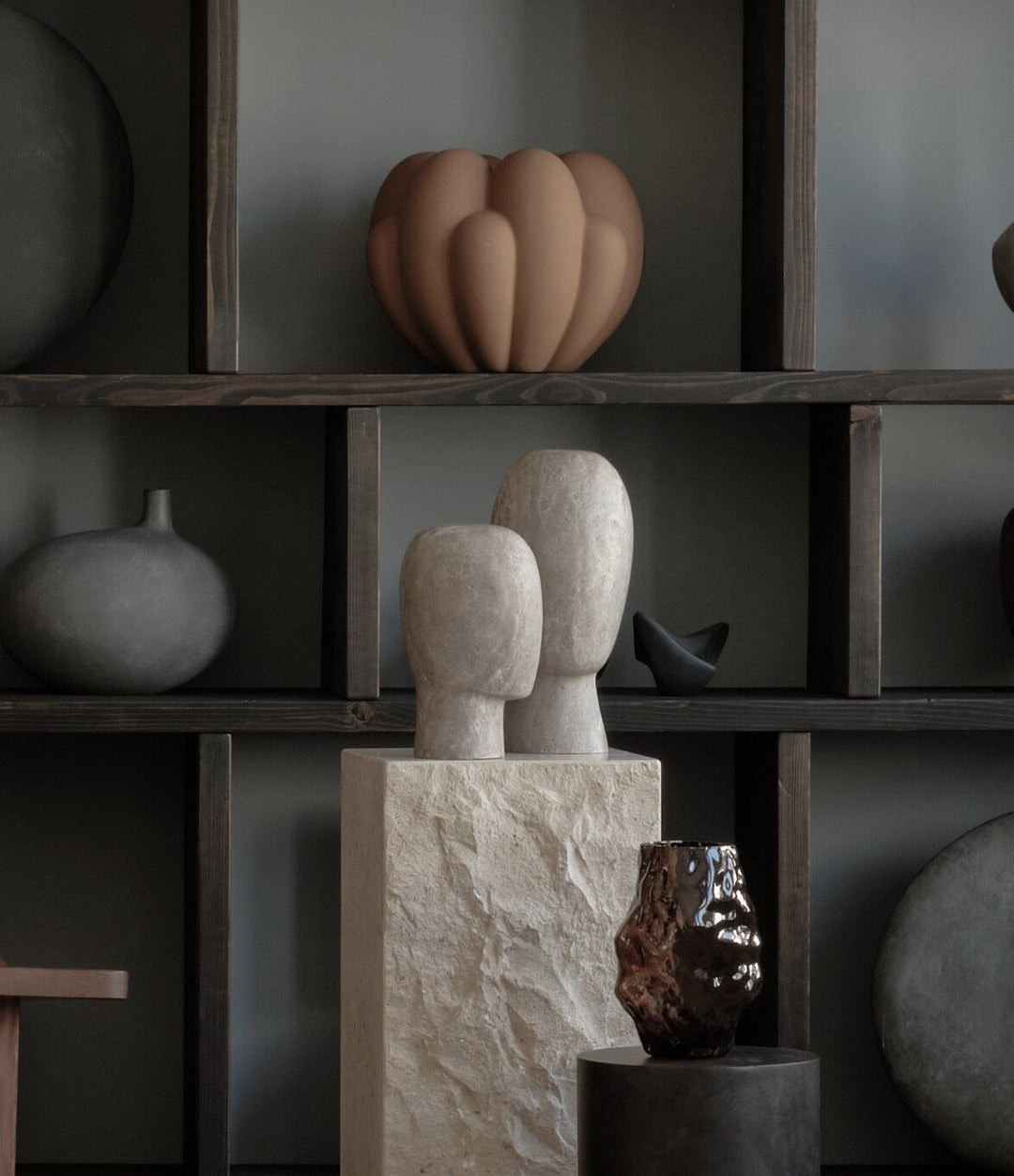Head Sculpture, Mini by 101 Copenhagen in Silver Travertine in a styled interior – In Dubai by WSPR
