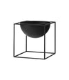 Kubus Bowl by Audo in black, large size, seen from the front against a dark backdrop – In Dubai by WSPR