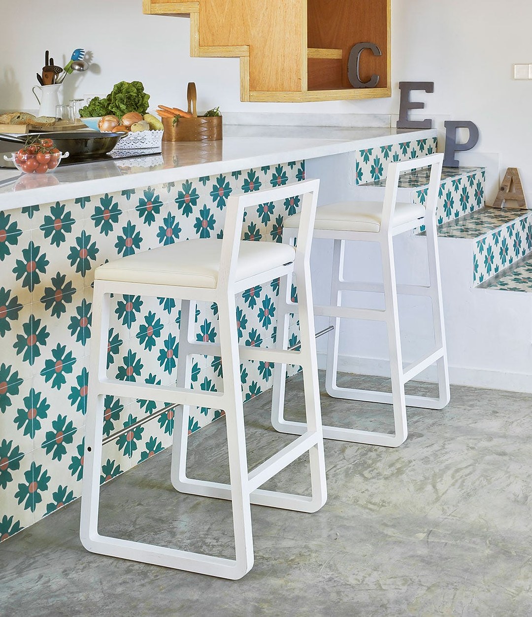 Midori Stool by Sancal in white at a tiled kitchen island – In Dubai by WSPR