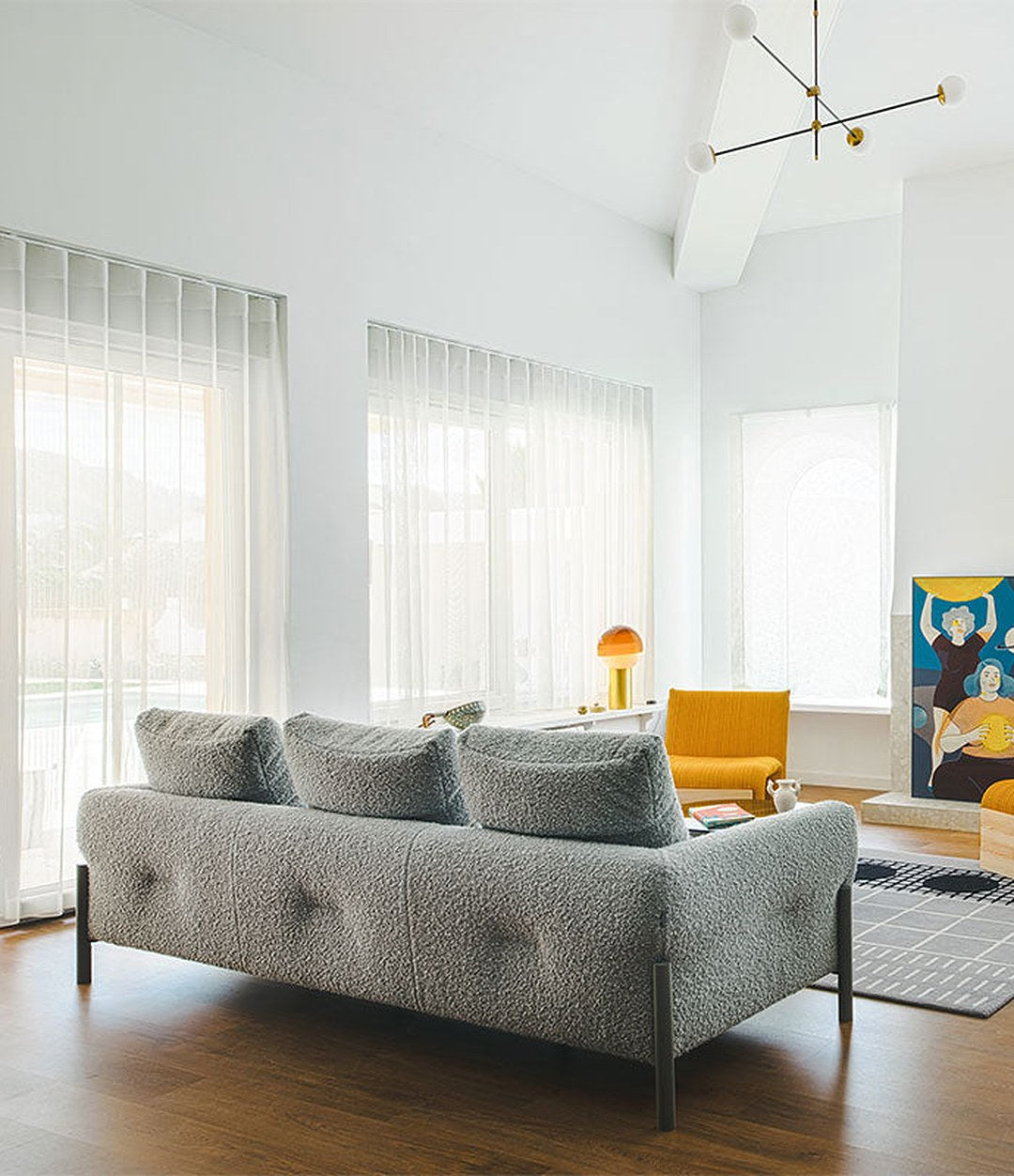 Momic Modular Sofa by Sancal in grey in a bright living room – In Dubai by WSPR