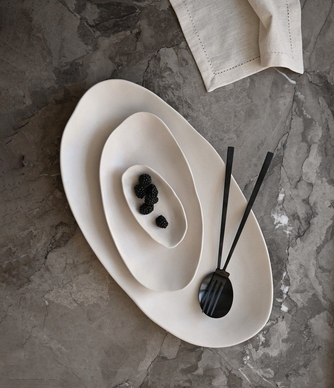 Native Oval Tray, Petit by 101 Copenhagen in Birch in a styled interior, view 2 – In Dubai by WSPR