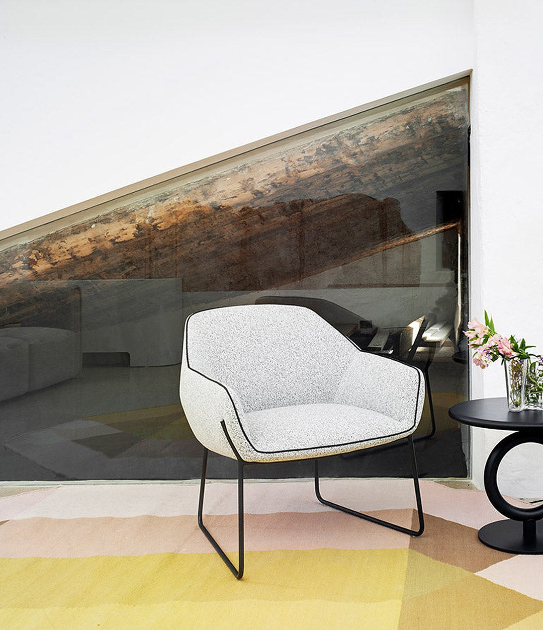 Nido Small Armchair by Sancal in white on a sled base – In Dubai by WSPR