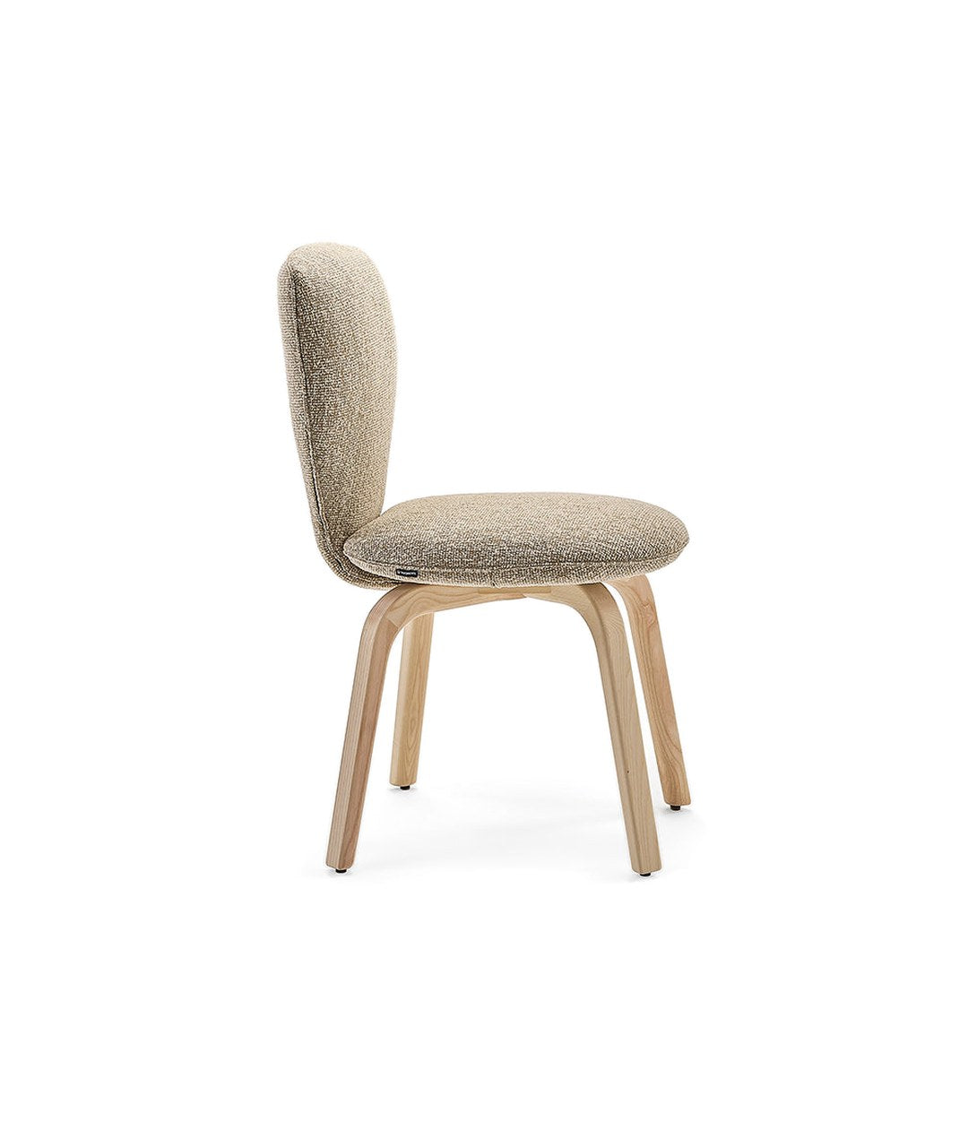 Planta Chair by Sancal in beige on wooden legs, side view – In Dubai by WSPR