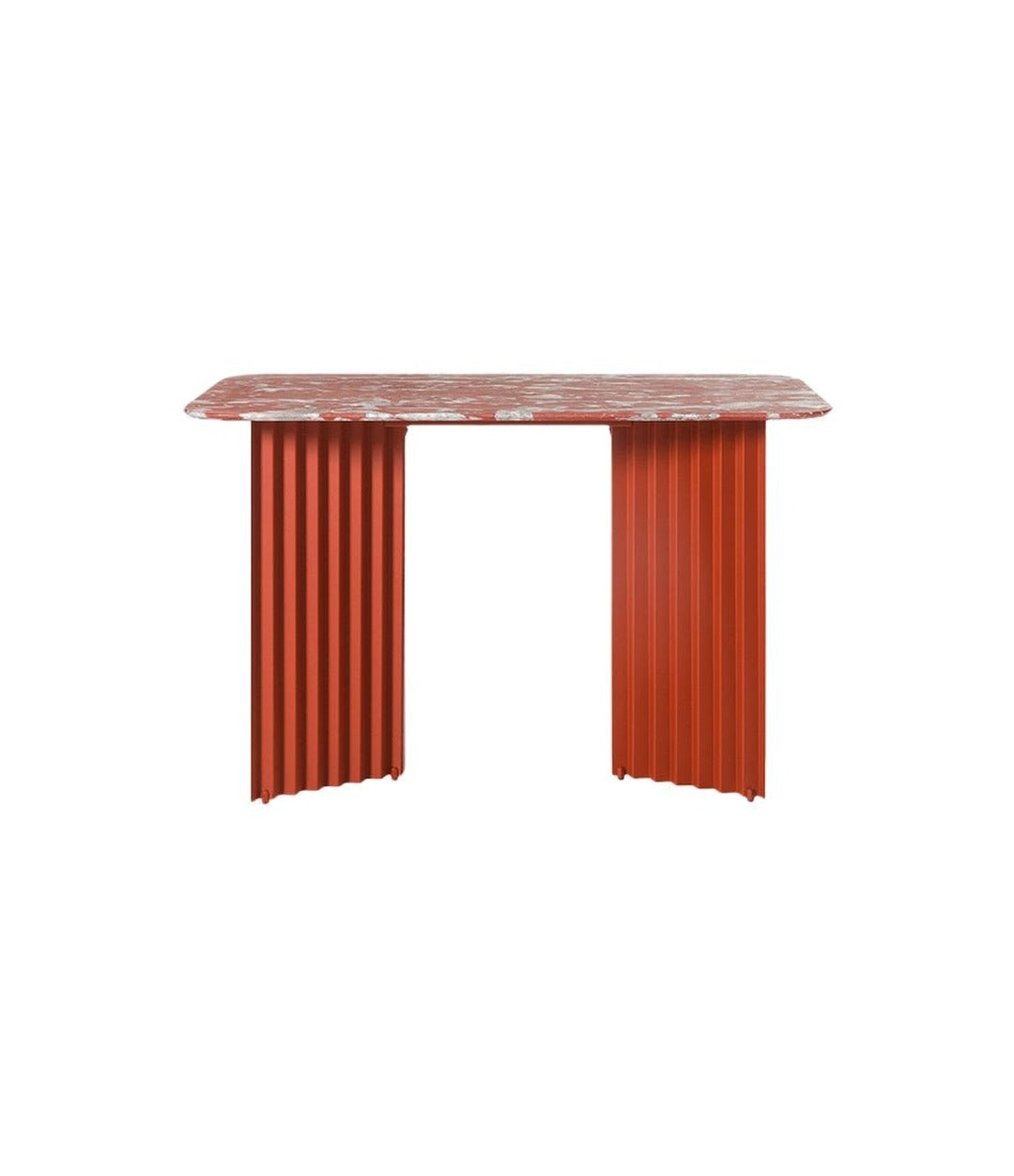 Plec Desk by RS Barcelona in Red Francia – In Dubai by WSPR