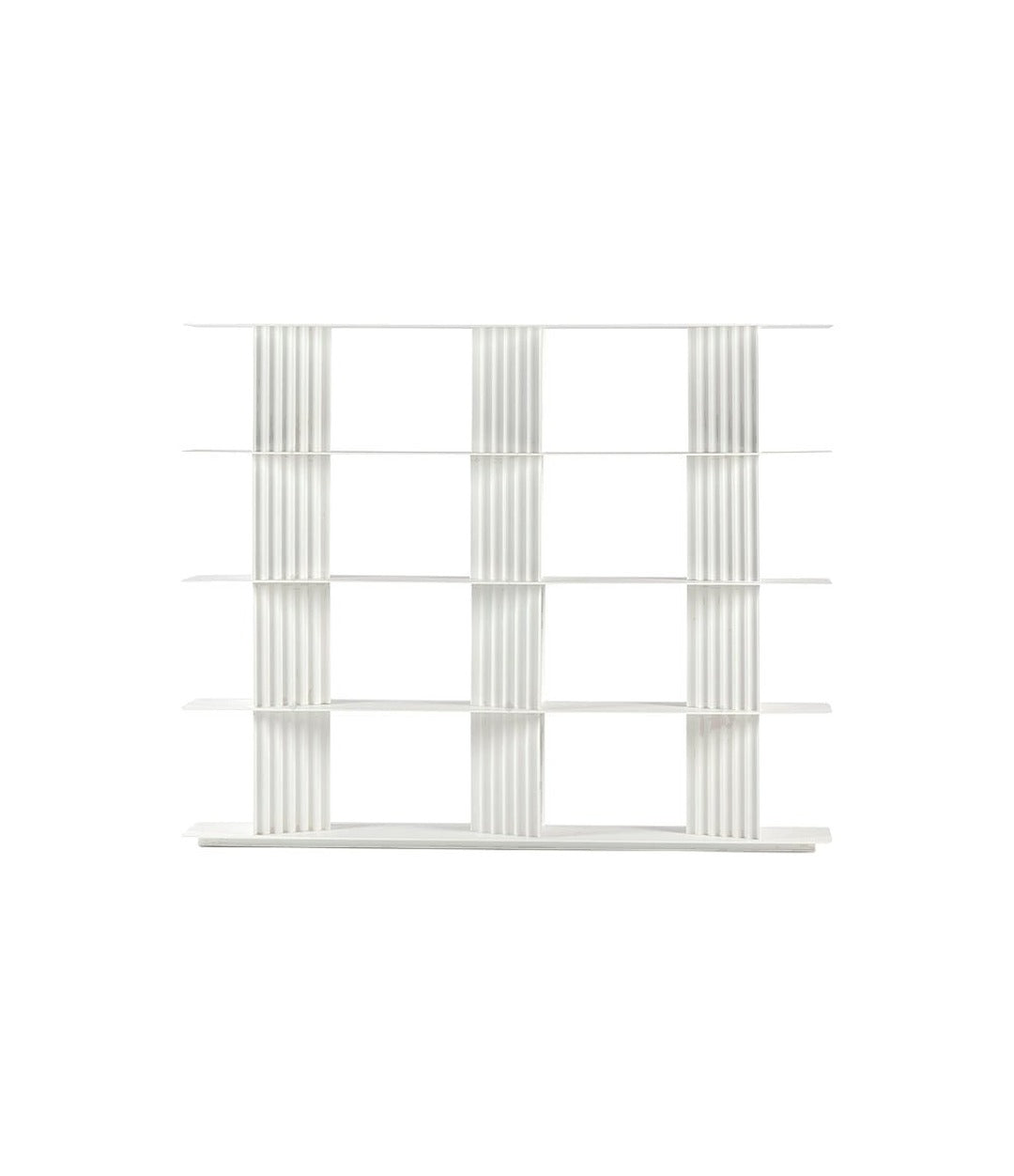 Plec Shelving Medium by RS Barcelona in Traffic White, H4 (157 cm | 61.8 in) – In Dubai by WSPR