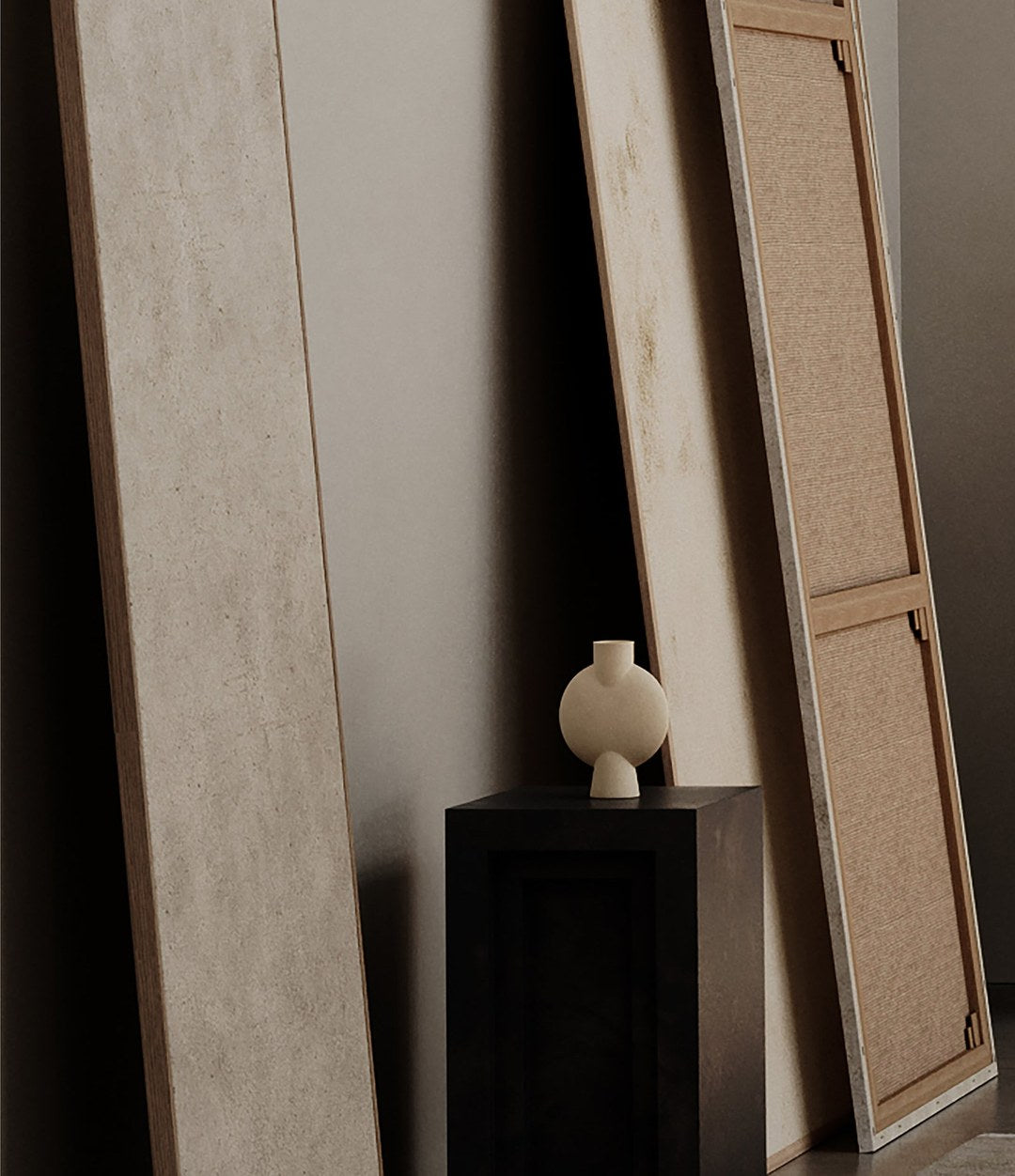 Sphere Vase Bubl, Mini by 101 Copenhagen in Sand in a styled interior – In Dubai by WSPR