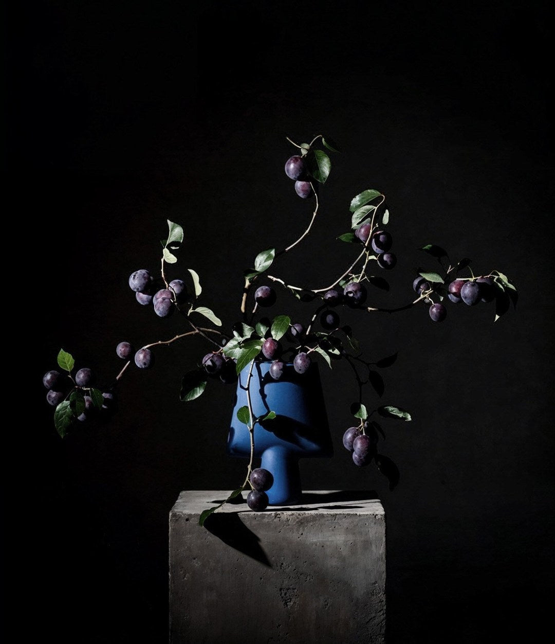 Sphere Vase Square, Mini by 101 Copenhagen in Marrakech Blue in a styled interior – In Dubai by WSPR