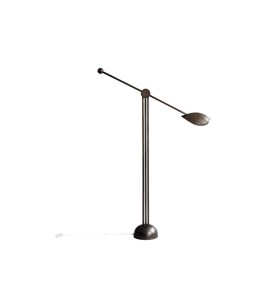 Stingray Floor Lamp by 101 Copenhagen in Bronze – In Dubai by WSPR