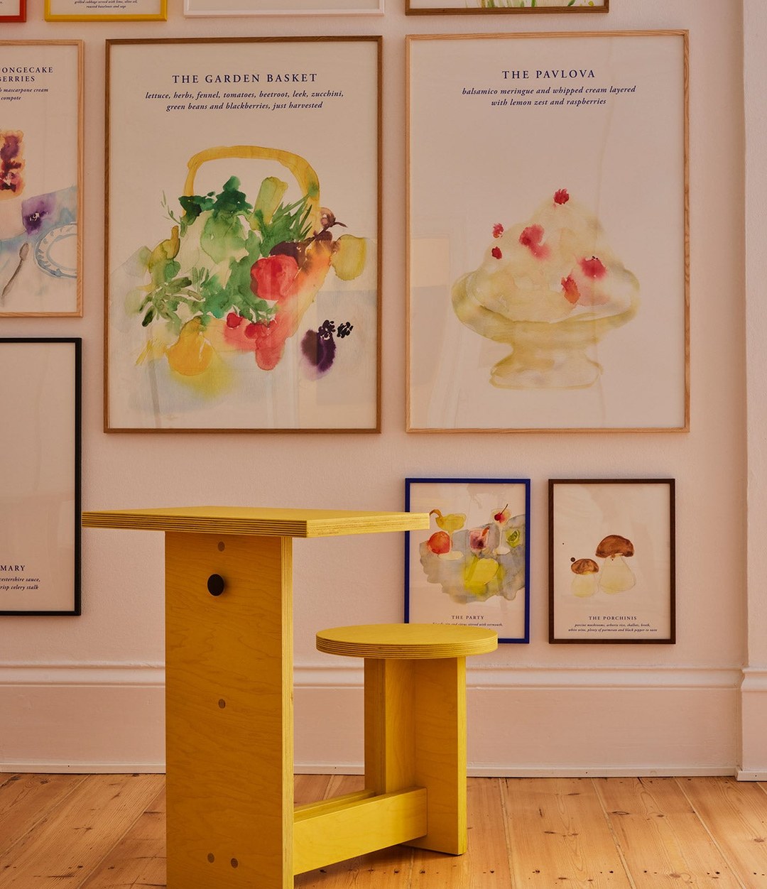 Suricata Desk by Sancal in yellow in a gallery – In Dubai by WSPR