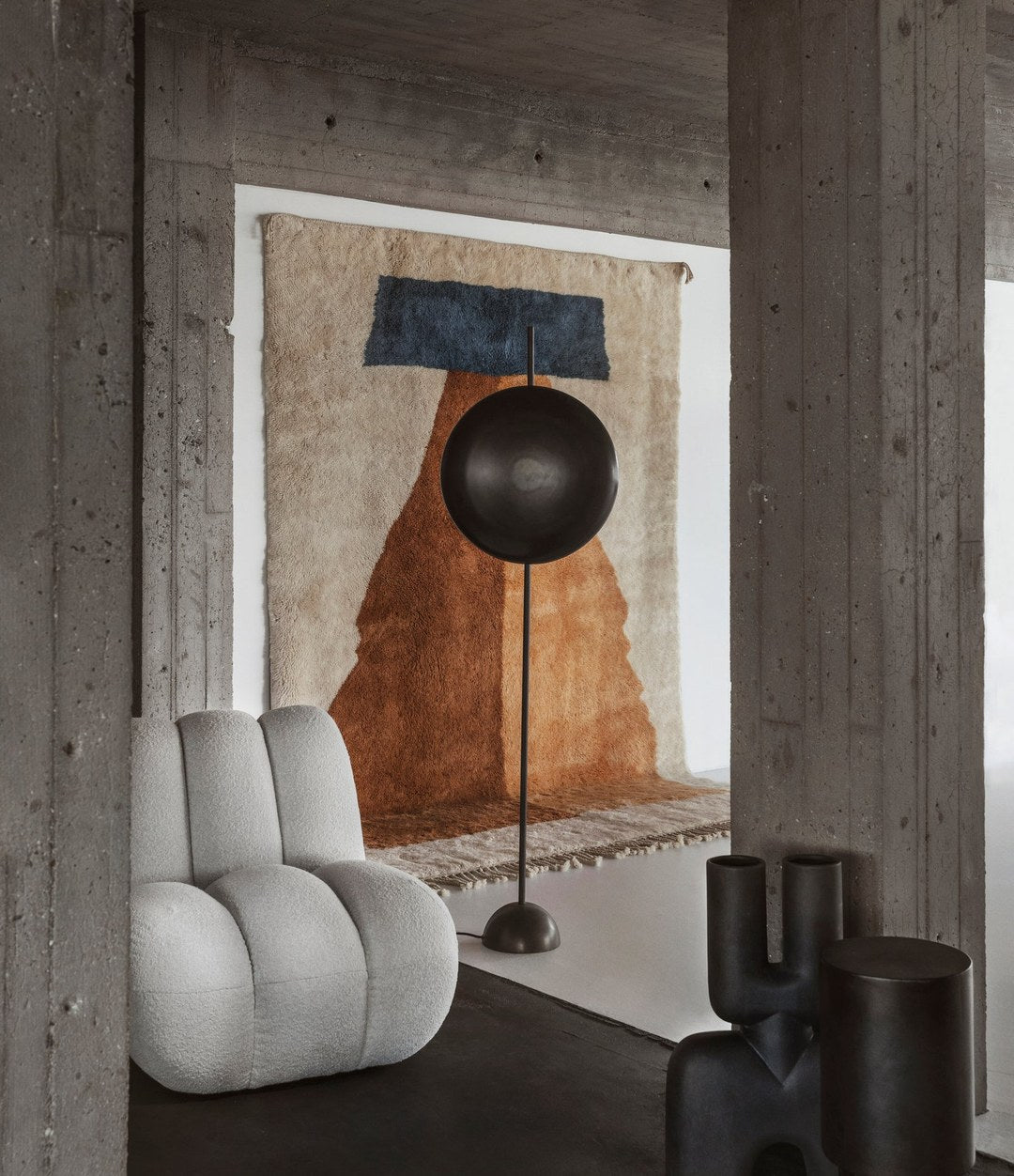 Totem Floor Lamp by 101 Copenhagen in Bronze in a styled interior, view 3 – In Dubai by WSPR