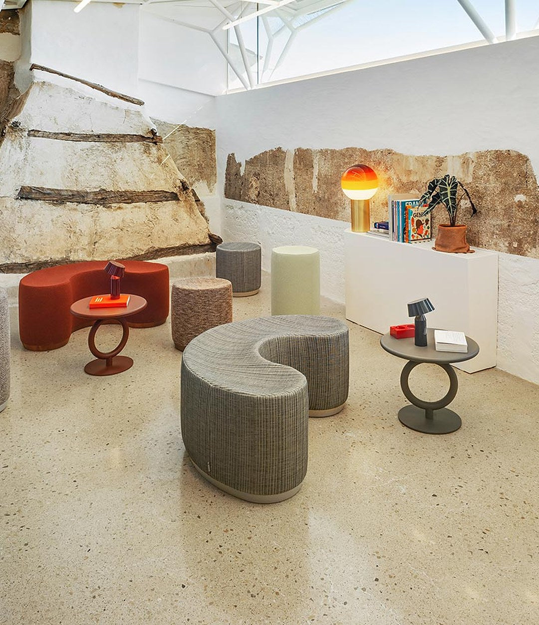 Totem Side Table by Sancal in several heights in a lounge – In Dubai by WSPR