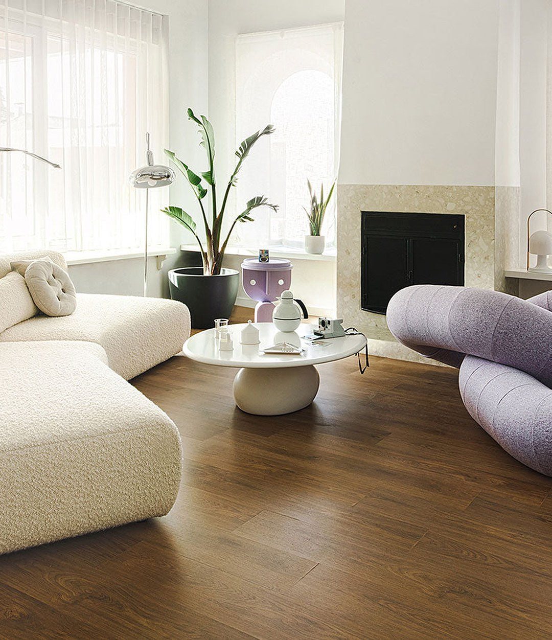 Vesper Coffee Table by Sancal in white in a living room – In Dubai by WSPR